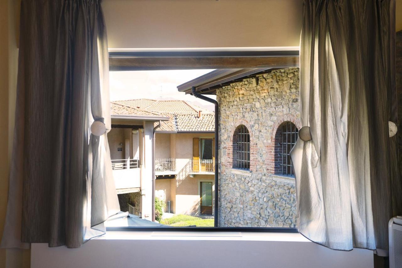Il Borgo - 1711 Luxury Guest House Arlate المظهر الخارجي الصورة